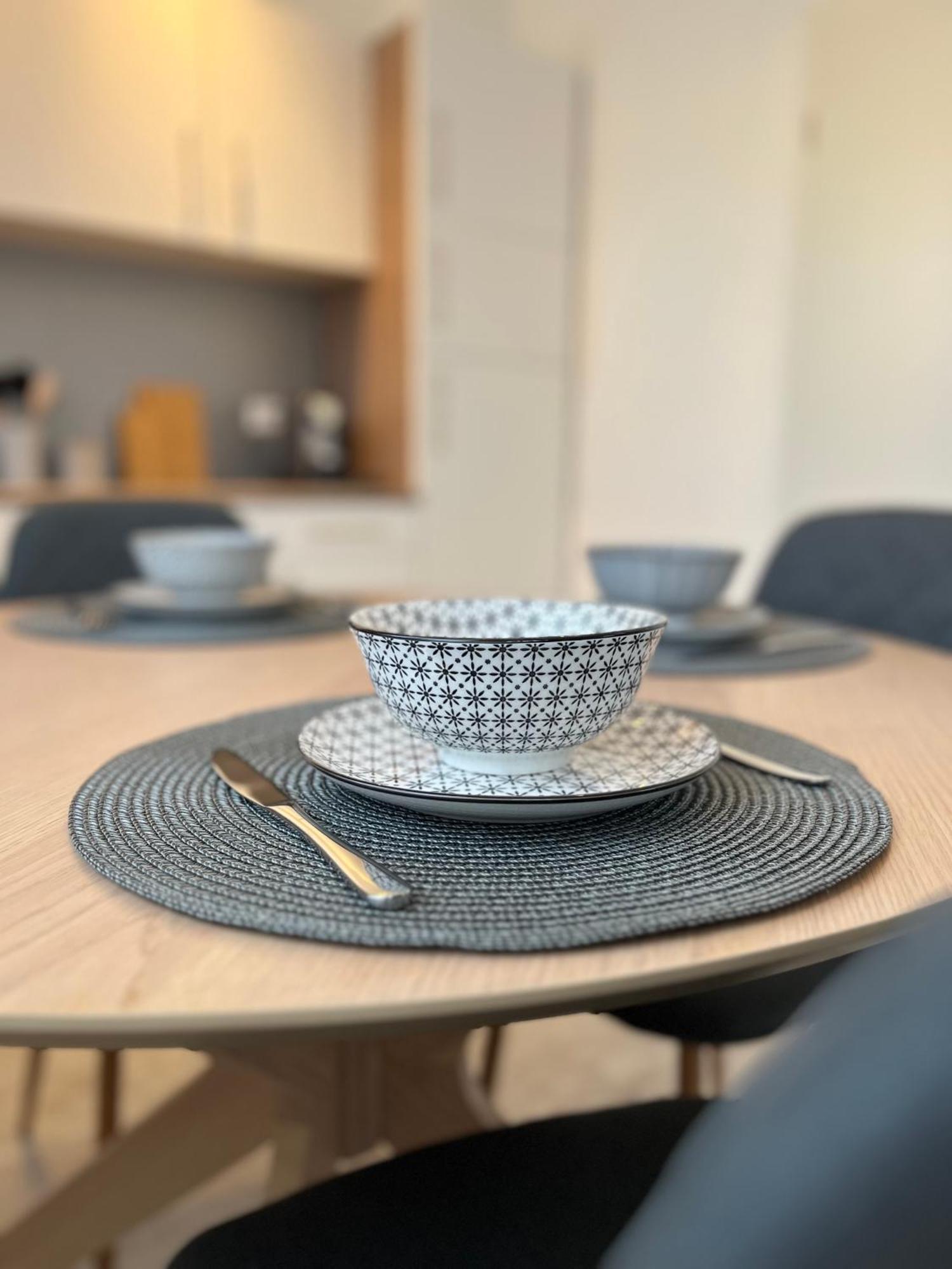 Ruhige Lage, Gute Anbindung, Frisch Renoviert Appartement Fellbach Buitenkant foto