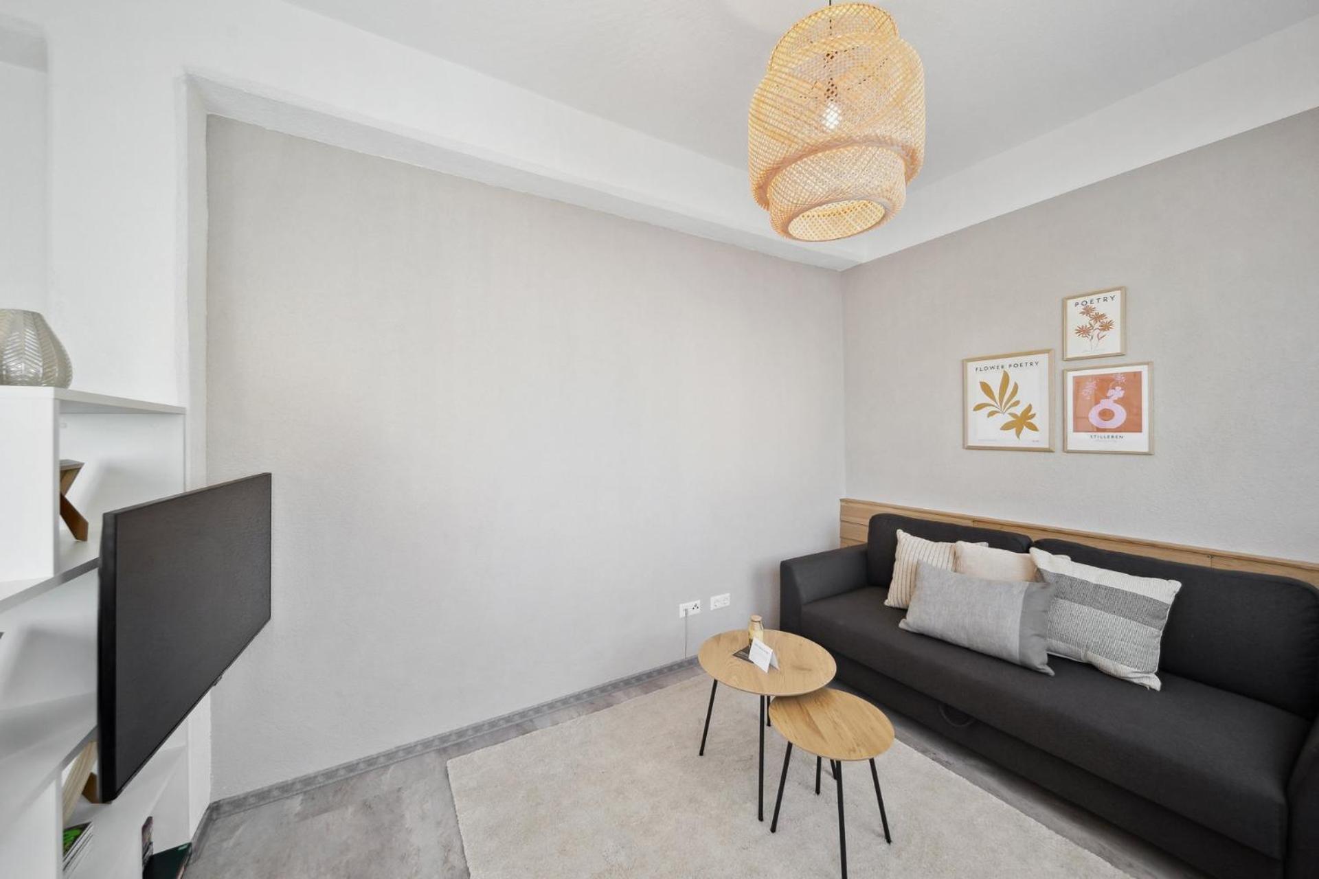 Ruhige Lage, Gute Anbindung, Frisch Renoviert Appartement Fellbach Buitenkant foto